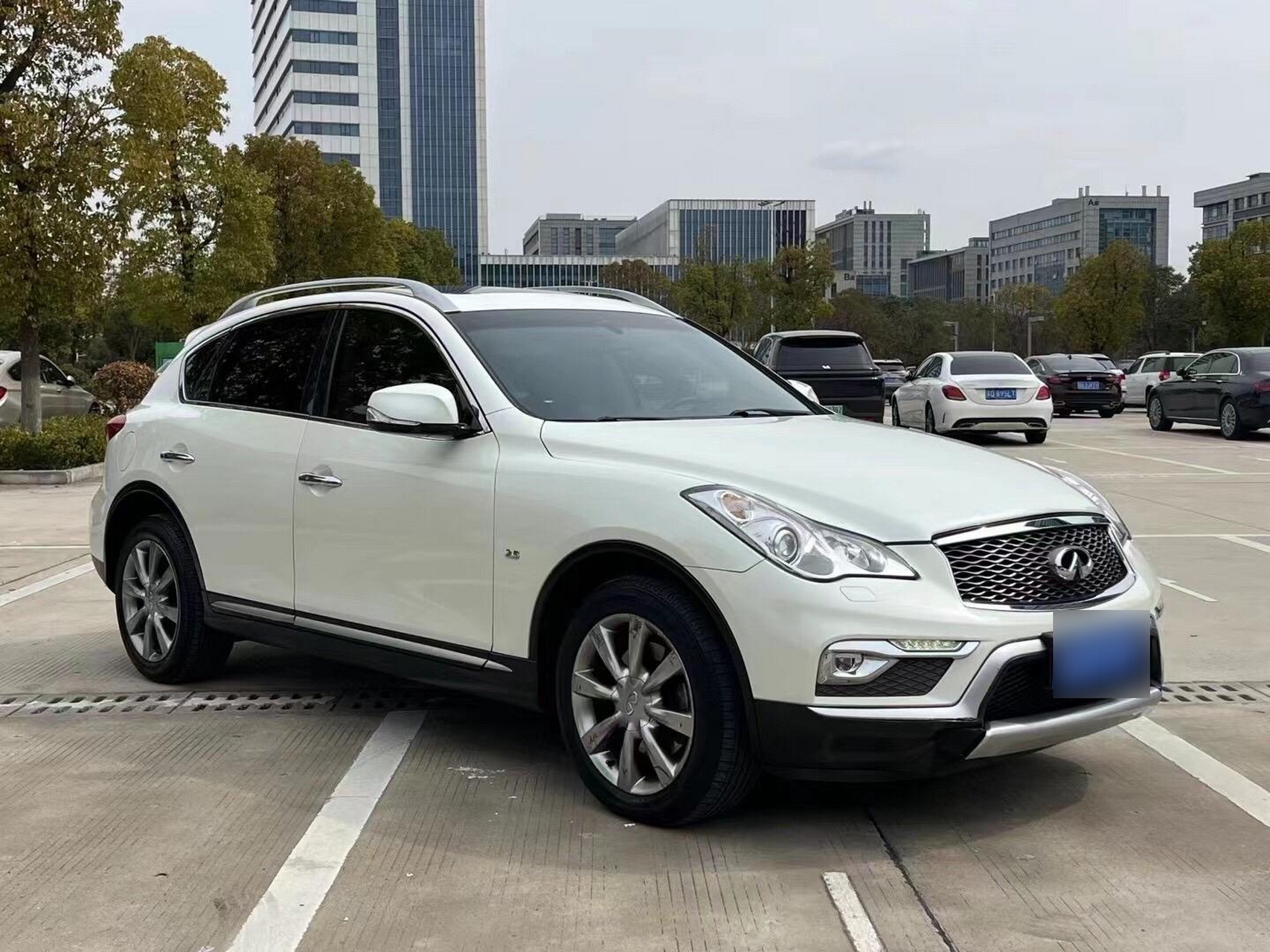 英菲尼迪qx50价格_英菲尼迪Qx50价格及图片